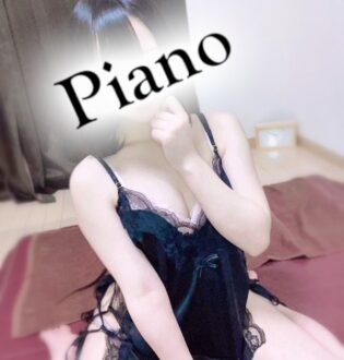 Piano (ピアノ) めい